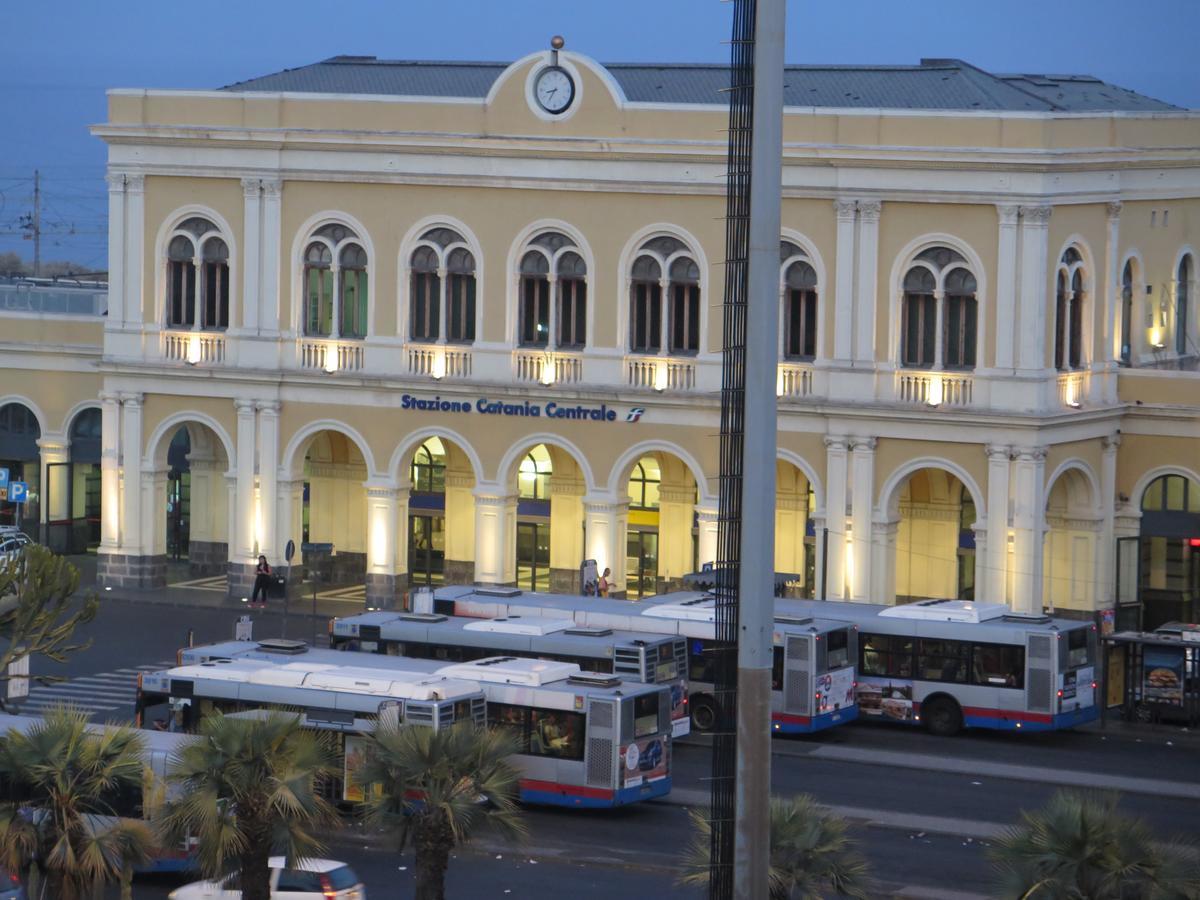 Symposium Bed&Breakfast Catania Exterior photo